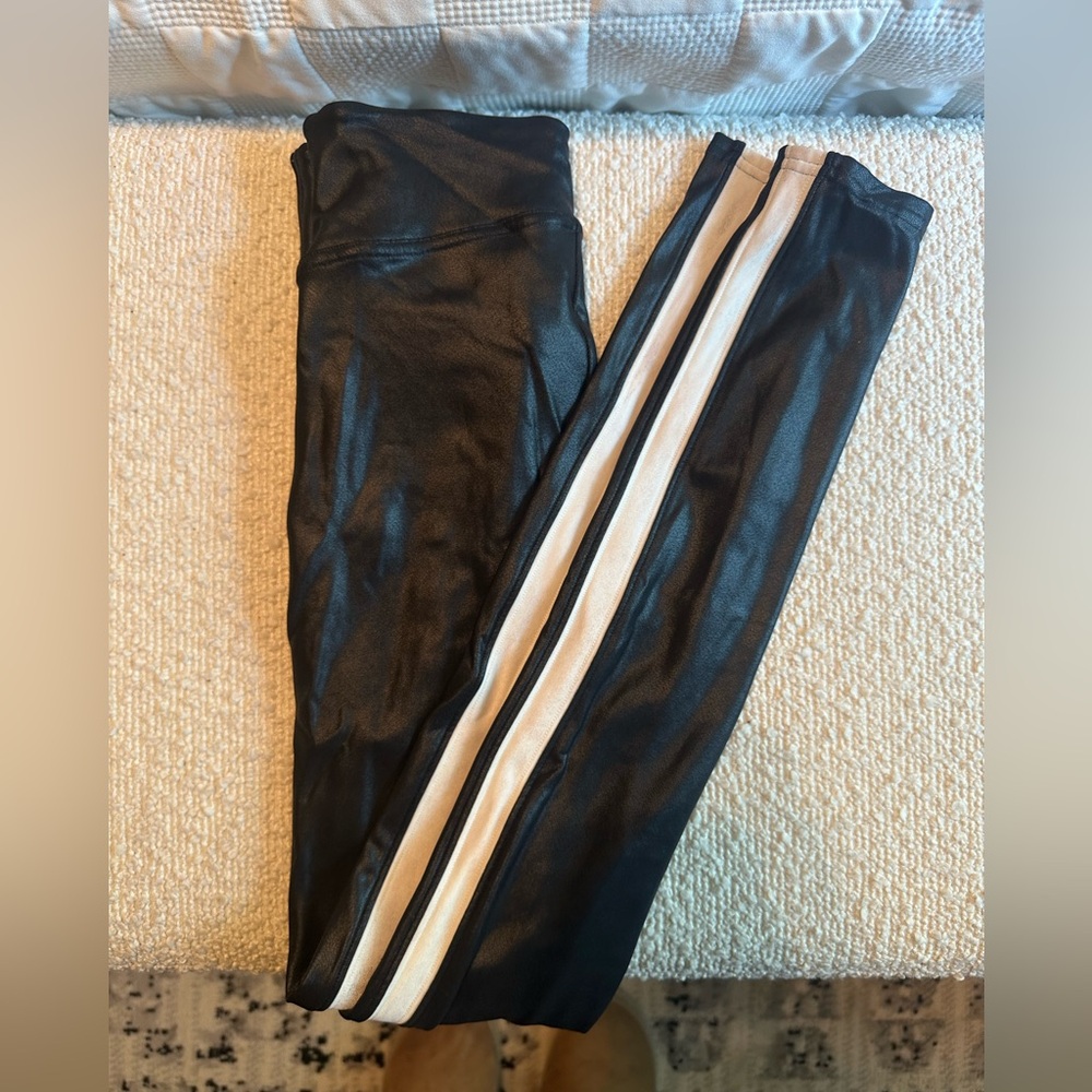 Spanx Leather Leggings Size XS